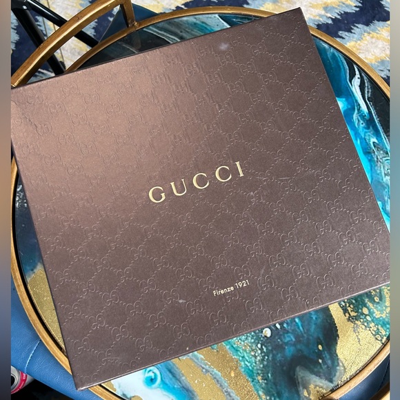 Gucci platform pumps 38s / NIB - Picture 2 of 10